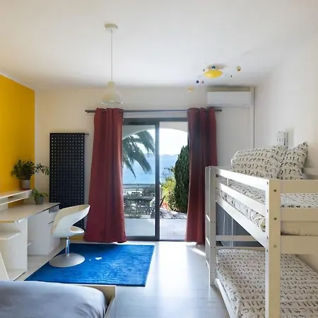 Villa D'architecte, Piscine Et Jacuzzi, A Quelques Metres De La